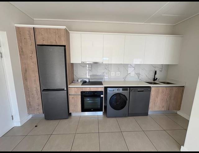 1 BEDROOM PROPERTY TO RENT IN RICHWOOD